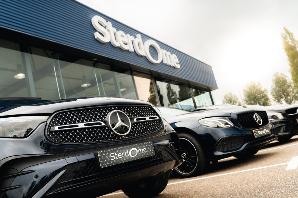 Mercedes-Benz Glc coupé 300e 4matic amg line l panoramadak l niveau- regeli
