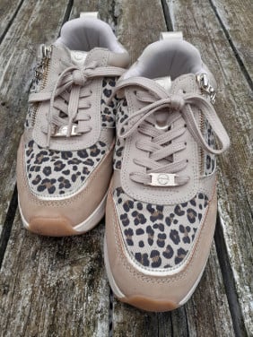 Luipaard sneakers Tamaris, maat 39