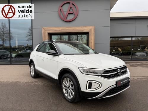 Volkswagen T-roc 1.5 tsi 150pk dsg style | camera | navi | adapt. cruise | 