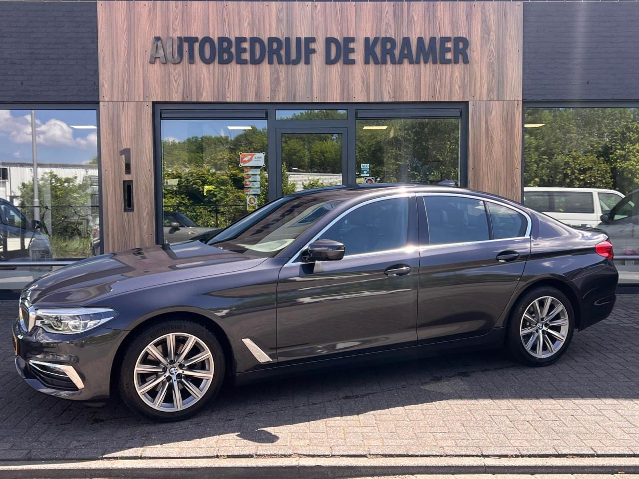 BMW 5-serie 520i High Executive