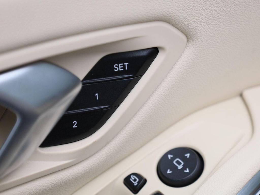 BMW 3-serie 318i business edition | virtual cockpit | navigatie | leder | c