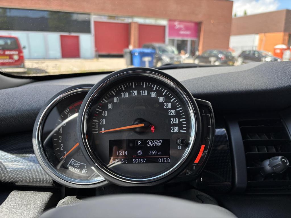 Mini Cooper 2.0 s chili