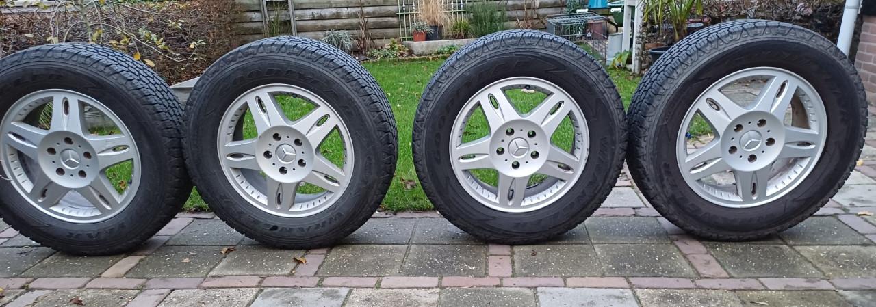 Mercedes AMG velgen met Goodyear terreinbanden