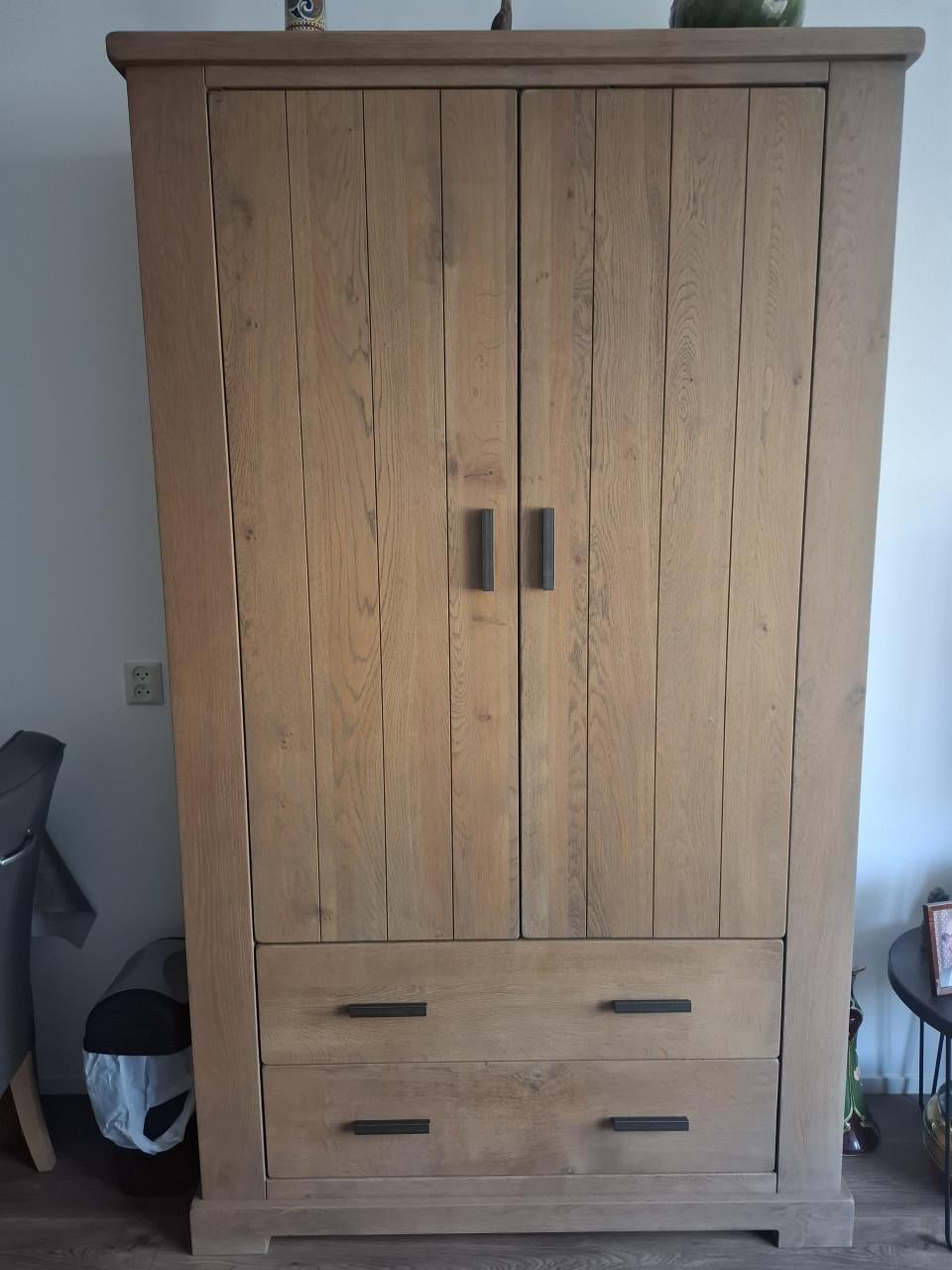 Kast
