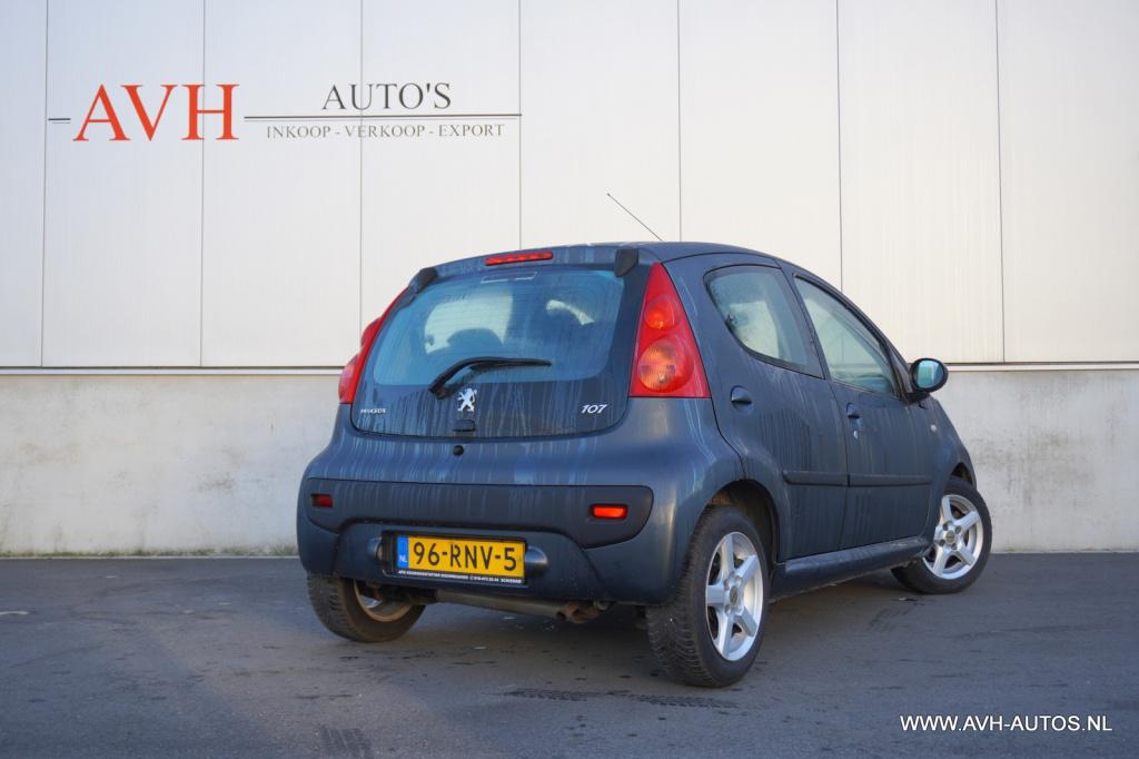 Peugeot 107 1.0-12v xs