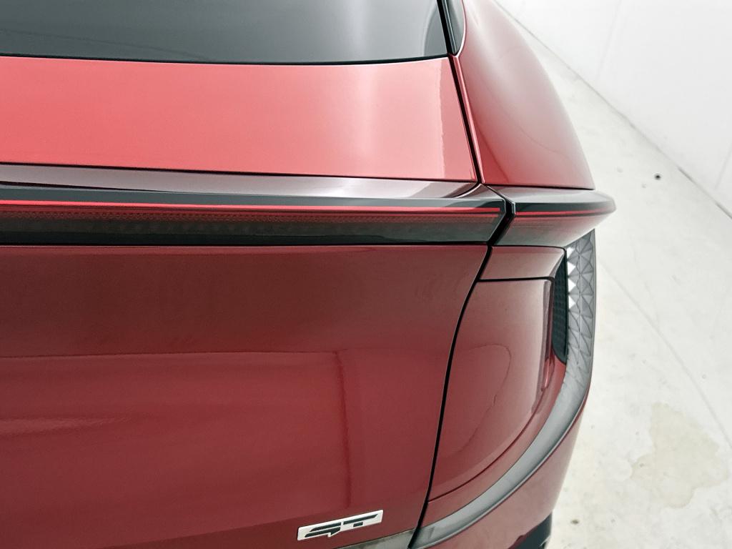 Kia Ev6 gt awd 77.4 kwh i 585pk i glazen schuif-kantel dak i afneembare tre