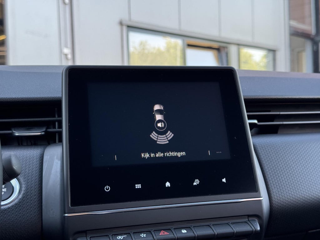 Renault Clio 1.0 tce intens | navigatie | apple carplay/android auto | led 