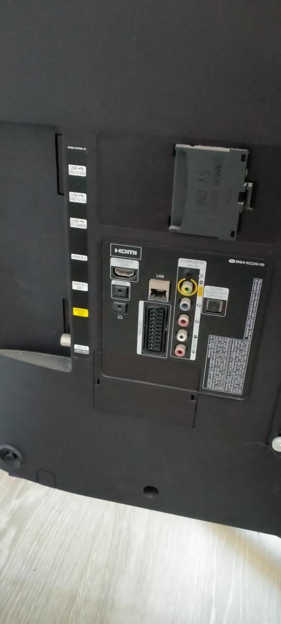 LCD TV