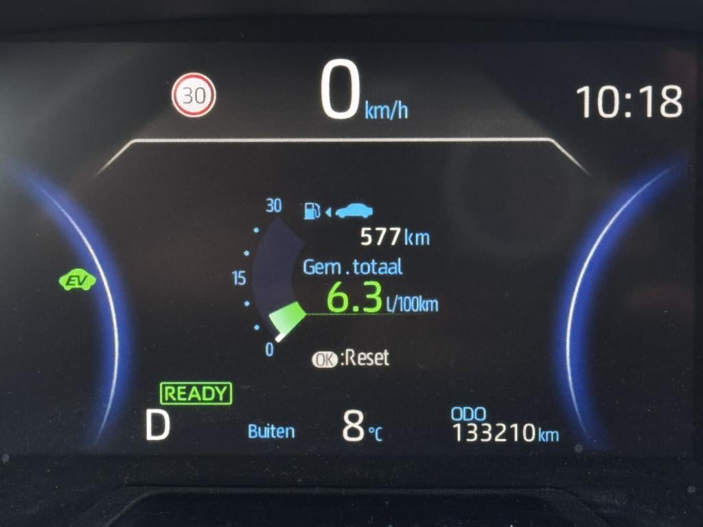 Toyota Rav4 2.5 hybrid style | navigatie | trekhaak | bi-tone |