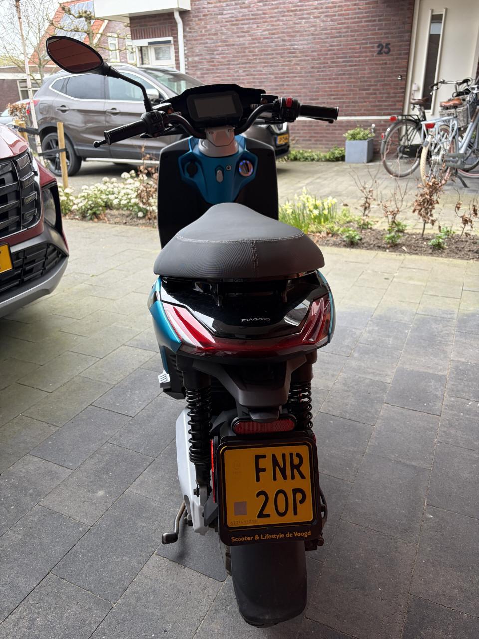 Scooter Piaggio One