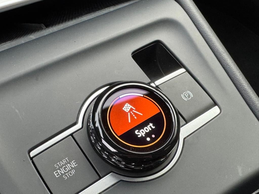 Volkswagen Tiguan 1.5 etsi goal * acc * 360 camera * trekhaak * lane + side