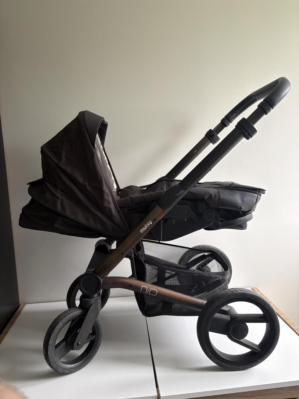 Mutsy Nio Kinderwagen, compleet, 3 in 1, kleur North Black
