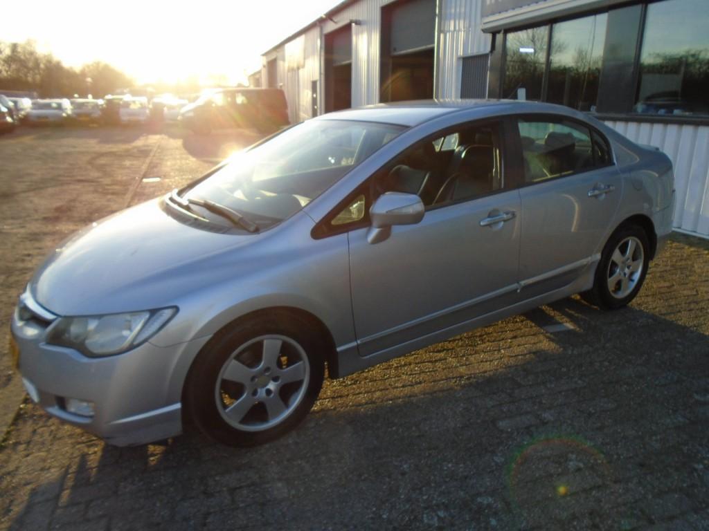 Honda Civic 1.3 hybrid