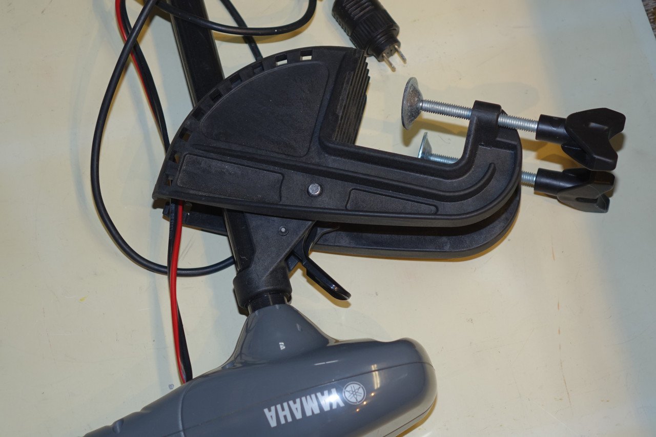 Nieuwe electrische Yamaha buitenboordmotor voor 150 euro