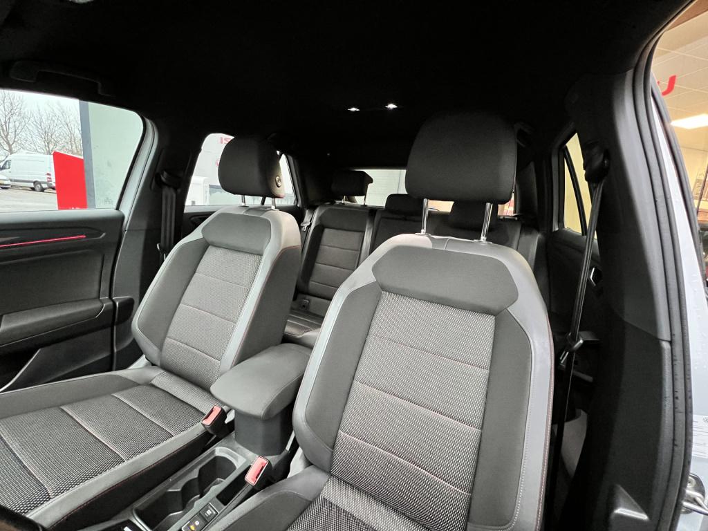 Volkswagen T-roc 1.5 tsi sport automaat | apple/ android carplay | climate 