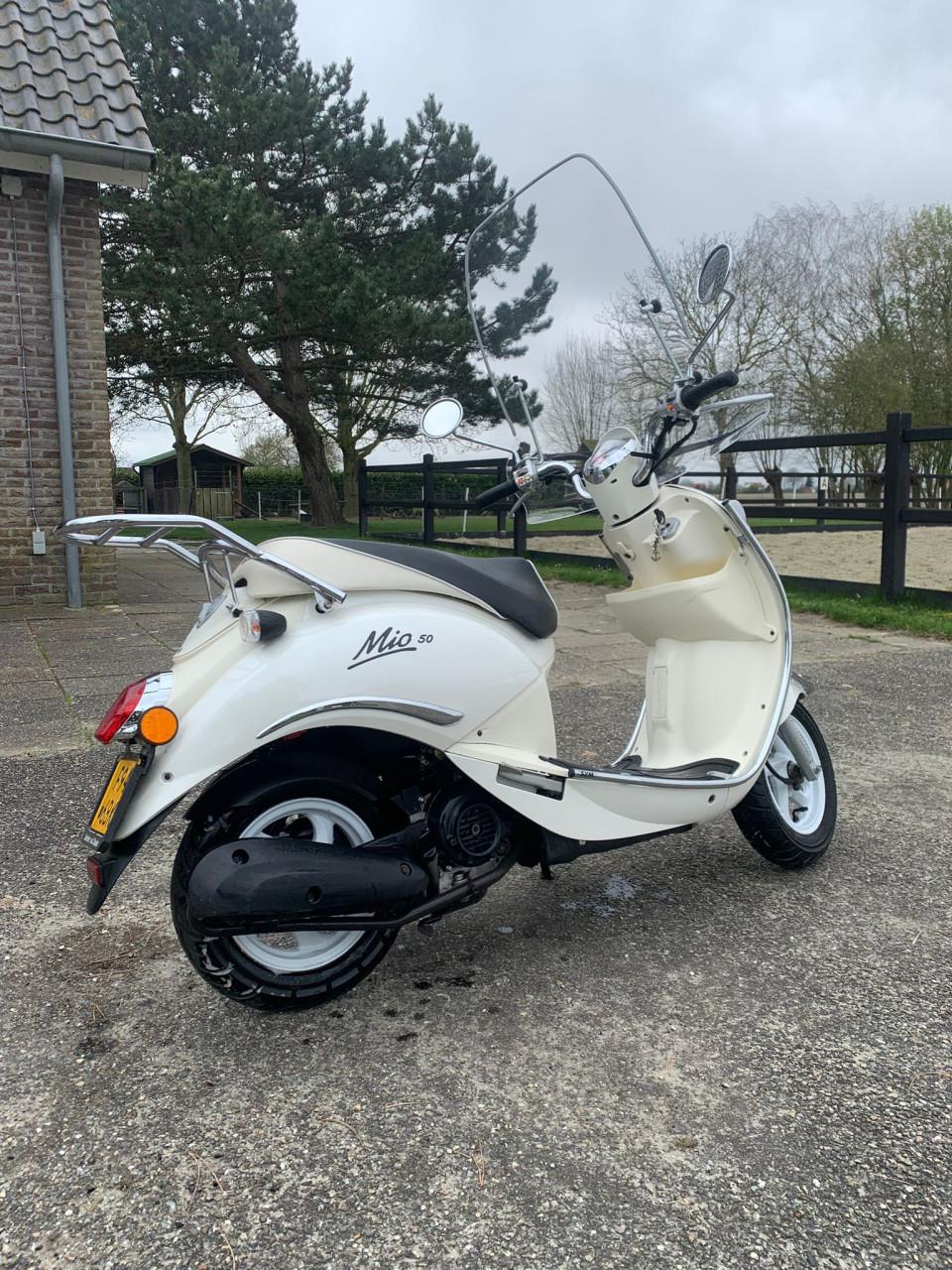 Bromscooter Sym Mio 50