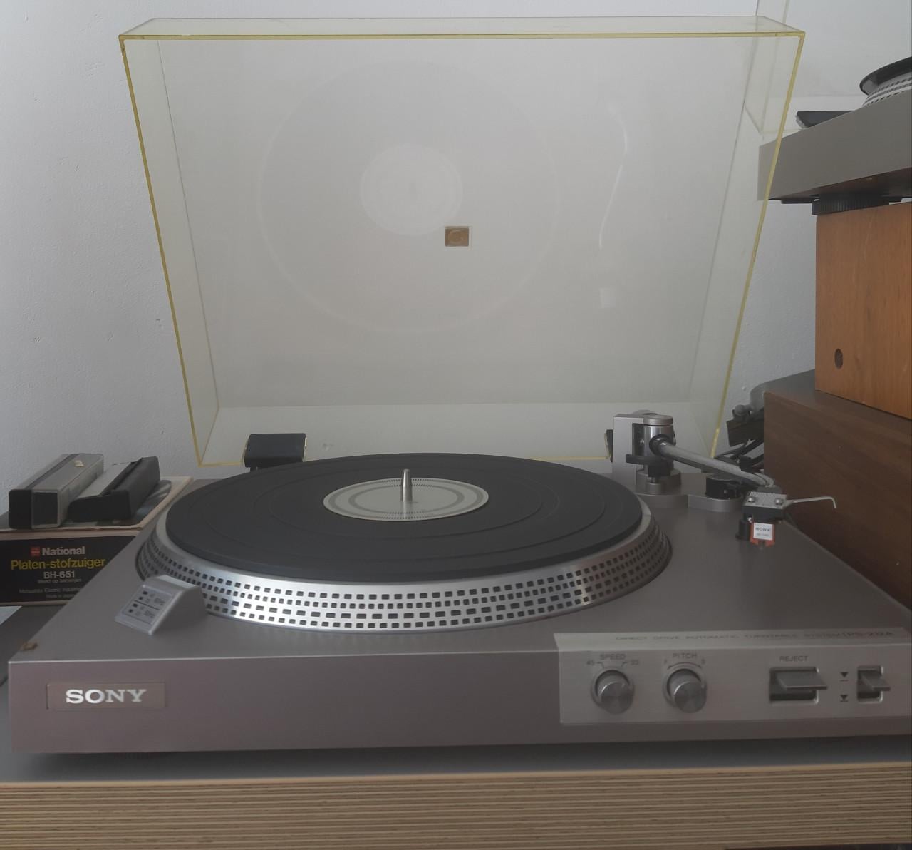 Sony PS-212A zilveren platenspeler