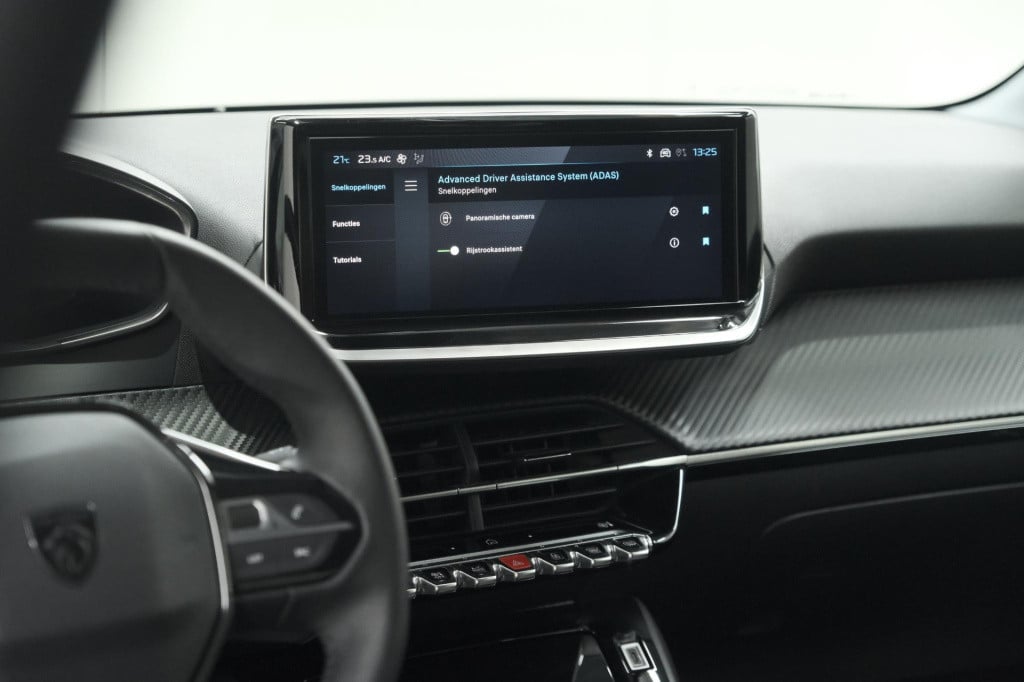 Peugeot 208 puretech 100 allure | 360 camera | apple carplay | dodehoekdete