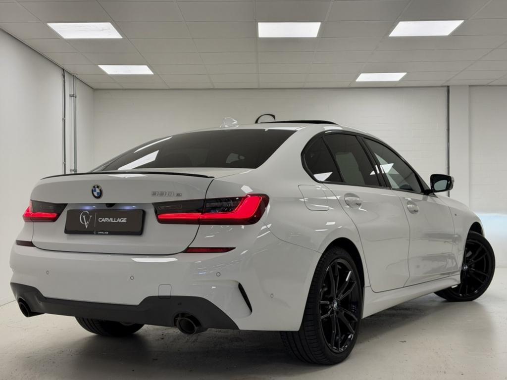BMW 3-serie 330e m-sport | schuif/kanteldak | trekhaak | 360 camera |