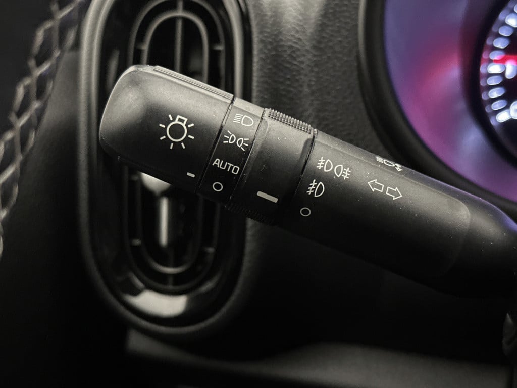 Kia Picanto 1.0 t-gdi x-line | navigatie | airco |