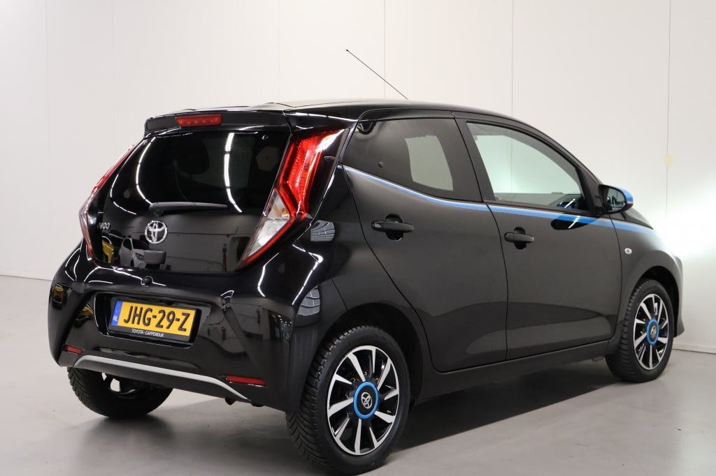 Toyota Aygo 1.0 vvt-i x-trend