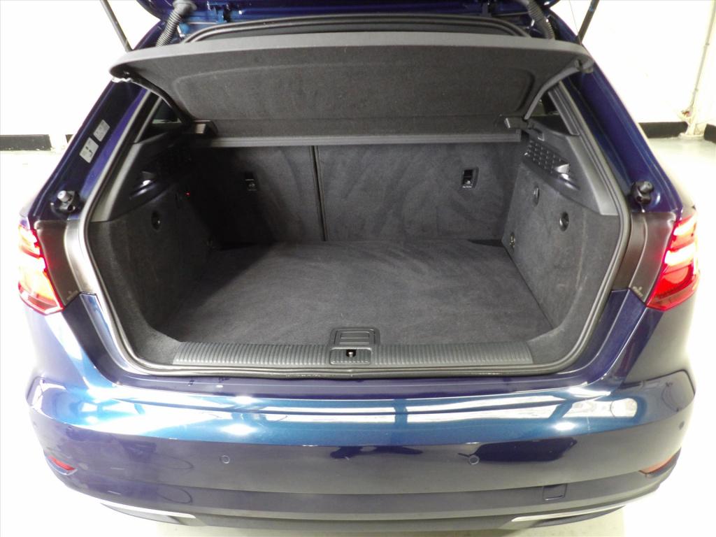 Audi A3 sportback 40 e-tron 204pk s tronic advance sport