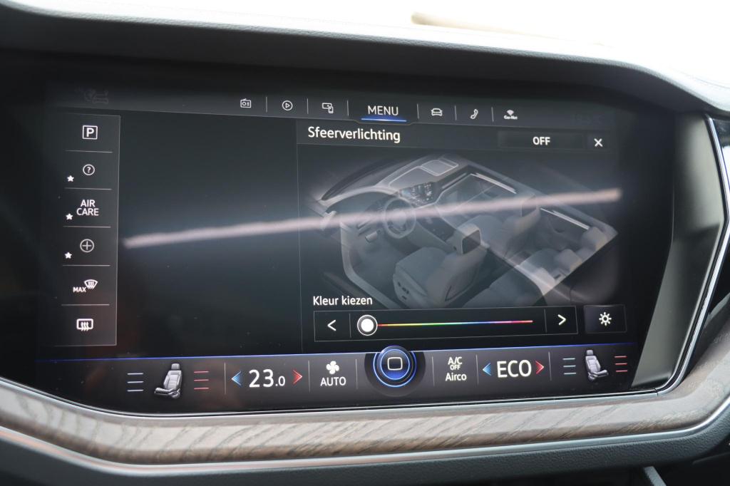Volkswagen Touareg 3.0 tsi ehybrid 4motion elegance black style 367pk | soh