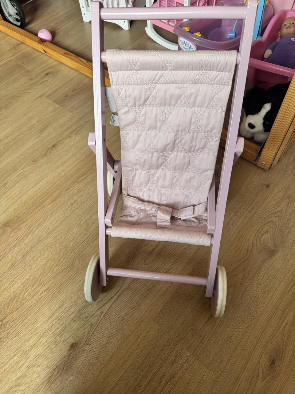 Poppen kinderwagen