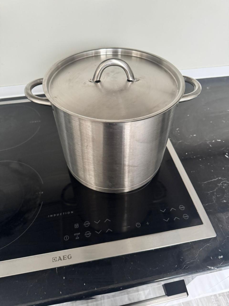 Grote soeppan LE CHEF