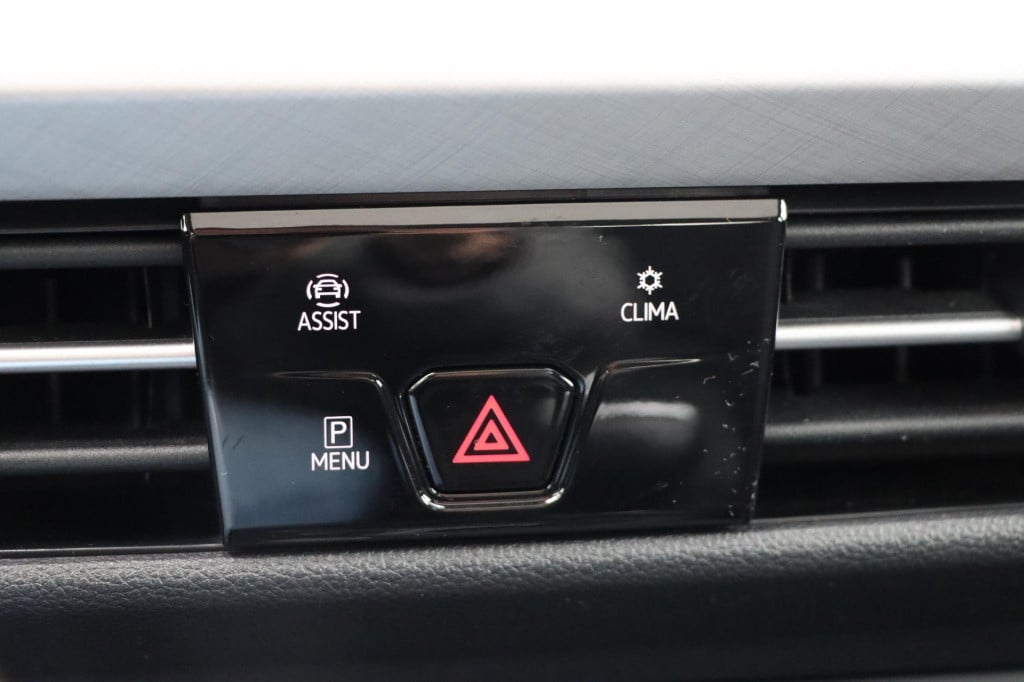 Volkswagen Golf 1.5 tsi life business 130pk