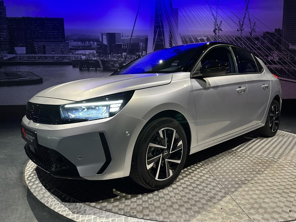 Opel Corsa 1.2 turbo gs*carplay*camera*led*pdc v&a*