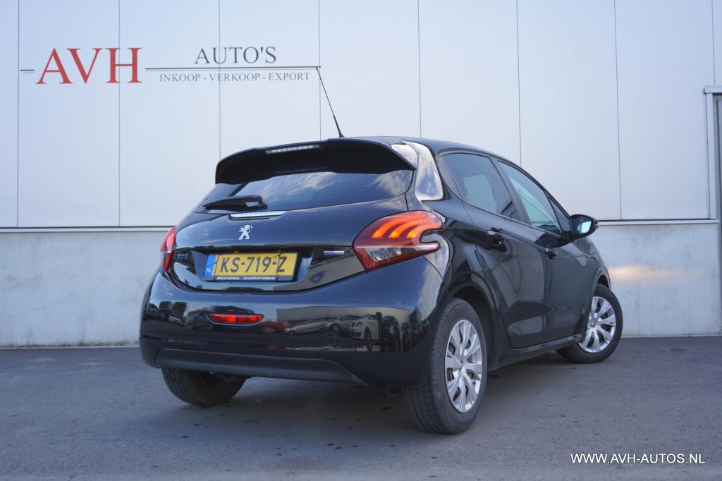 Peugeot 208 1.2 puretech blue lion