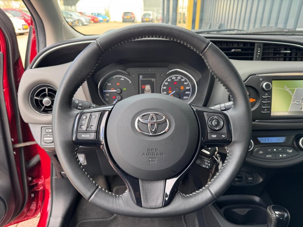 Toyota Yaris 1.5 hyb. energy
