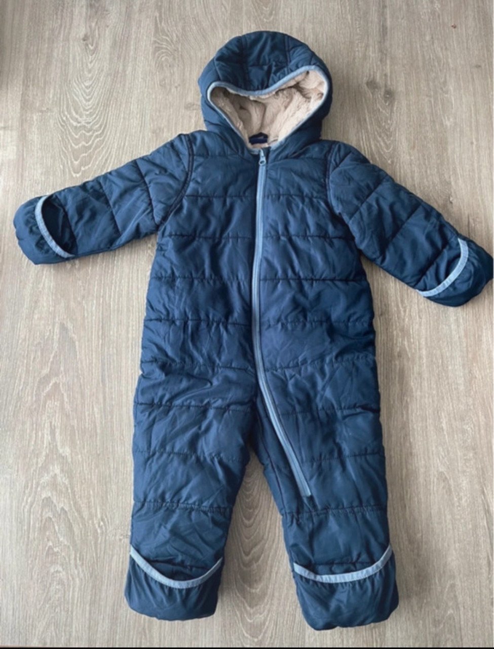 Heerlijk warm winter/ski pak maat 74/80