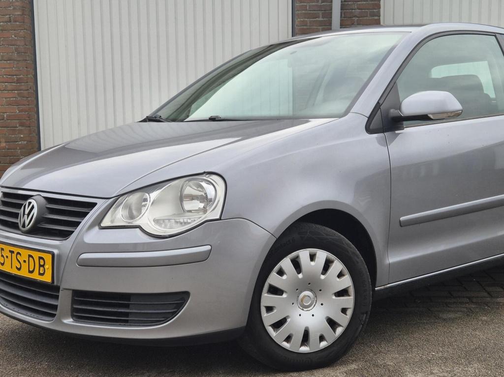 Volkswagen Polo 1.2 optive / origineel nl / airco