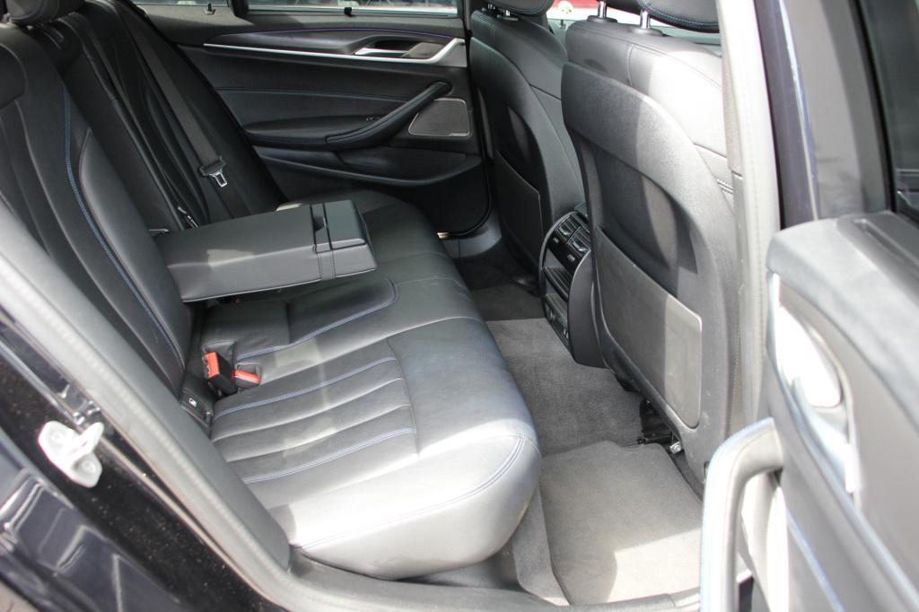 BMW 5 Serie 545e xdrive m-sport | schuifdak | 360 | head up | acc | el.trek