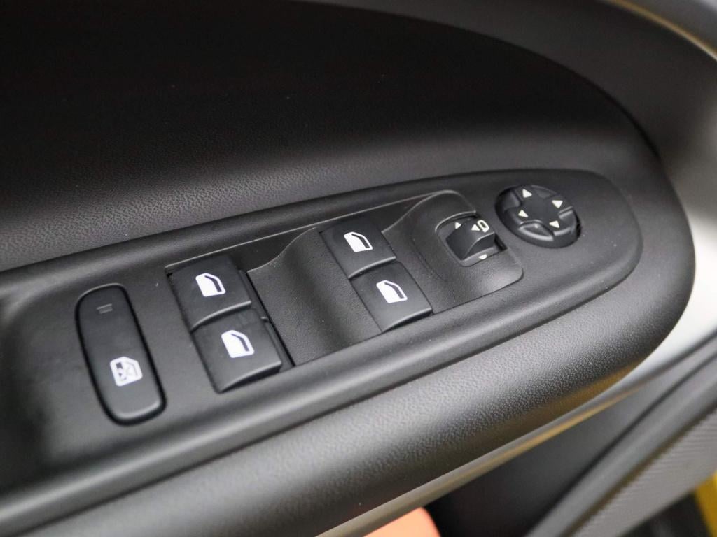 Jeep Avenger 1st edition 54 kwh | full option | navigatie | climate control