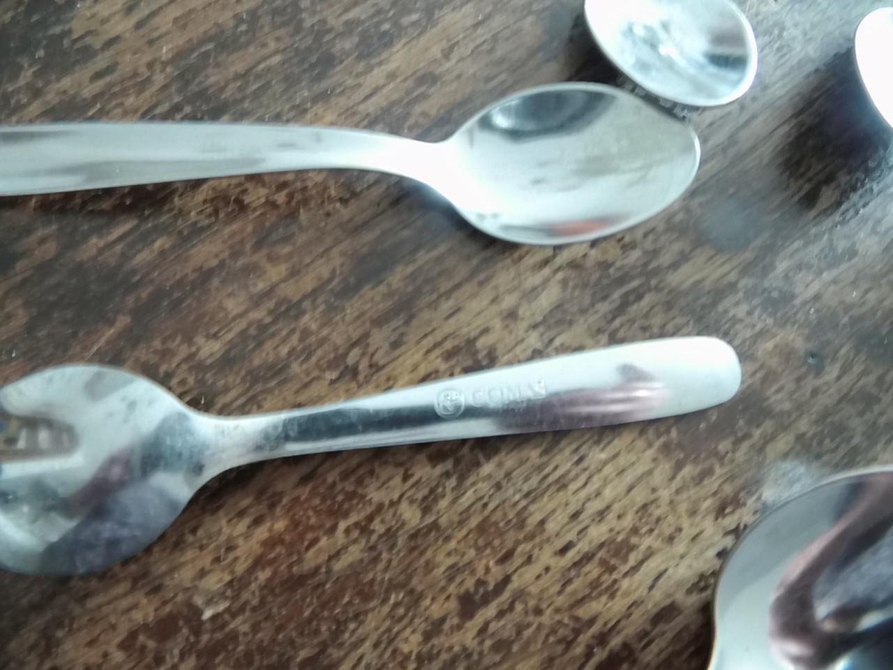 8 Theelepeltjes.