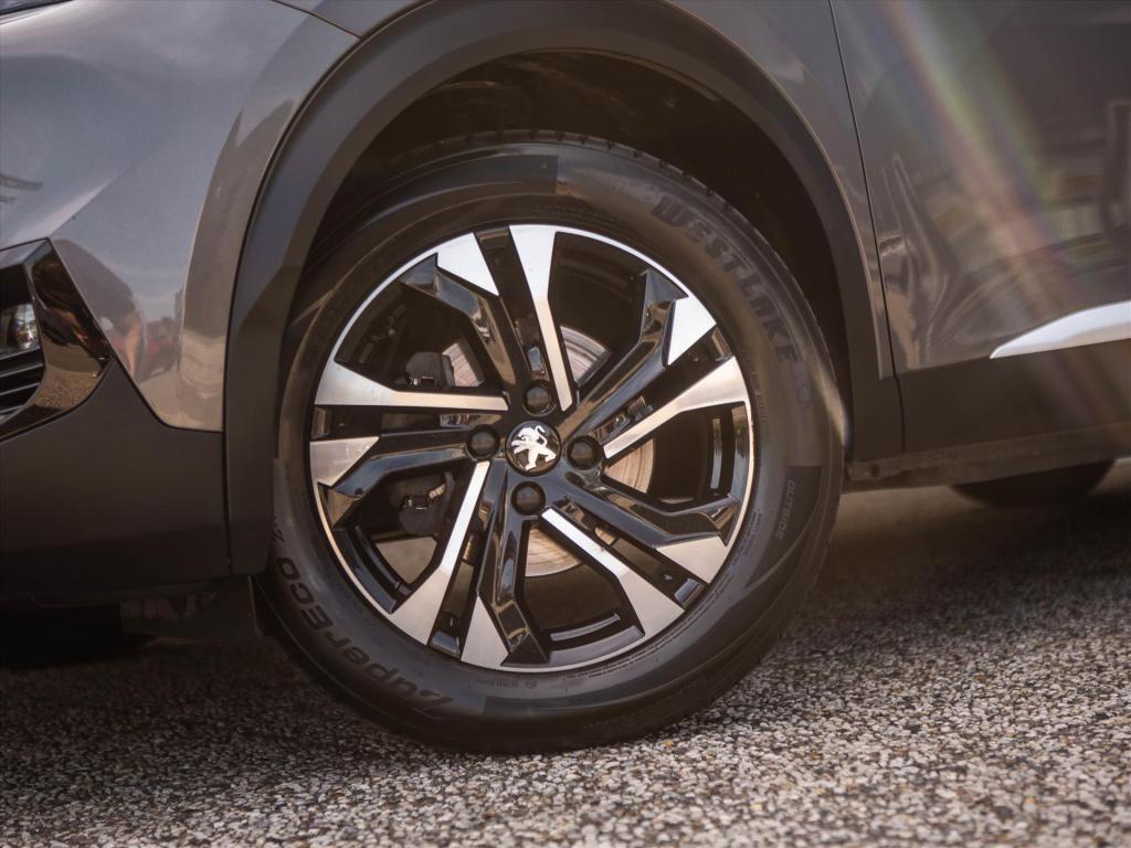Peugeot 2008 1.2 puretech 130pk eat8 gt-line