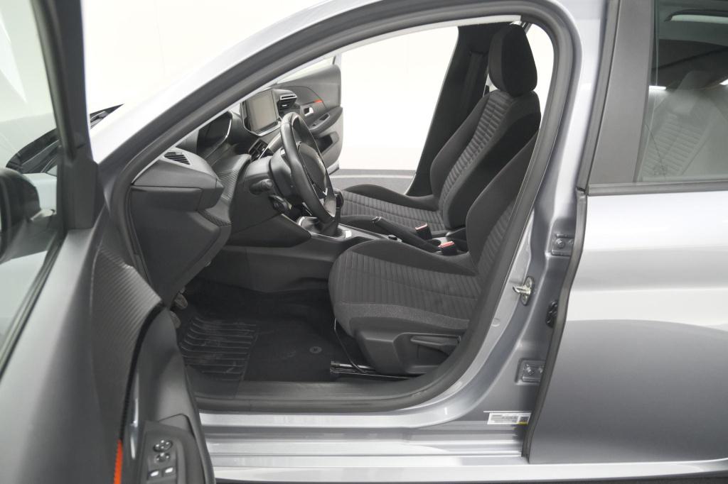 Peugeot 208 puretech 75 active pack | navigatie | parkeersensoren | apple c