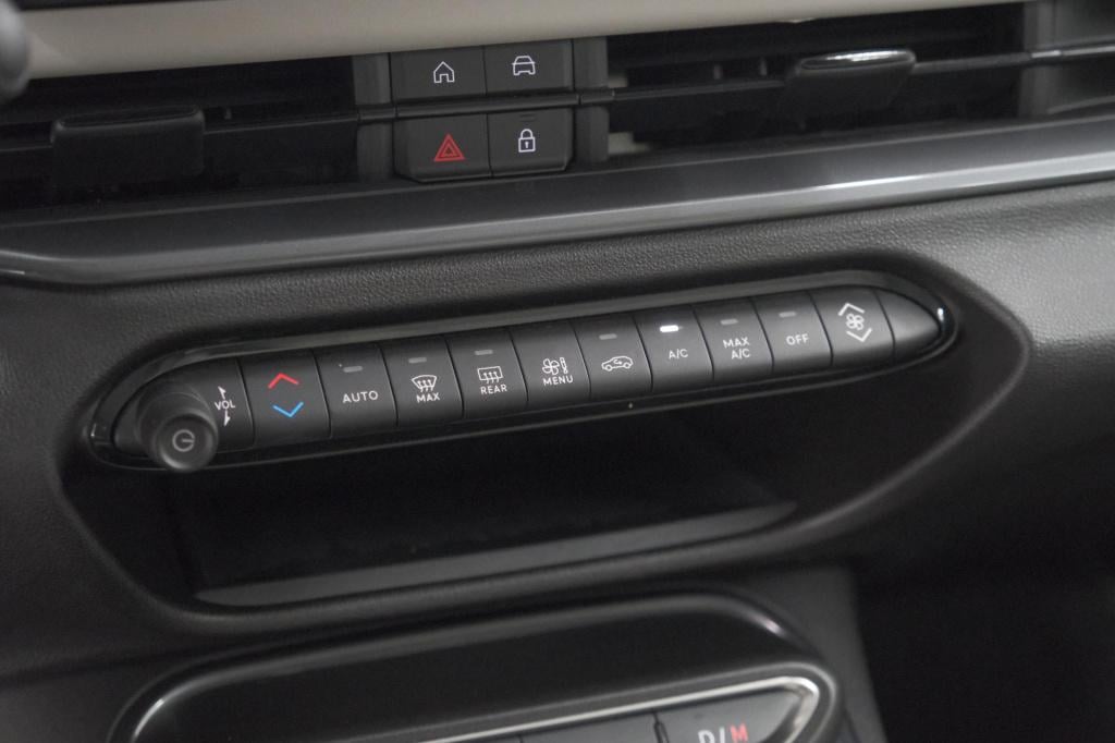 Fiat 600 1.2 hybrid la prima | elektrische achterklep | adaptieve cruise co