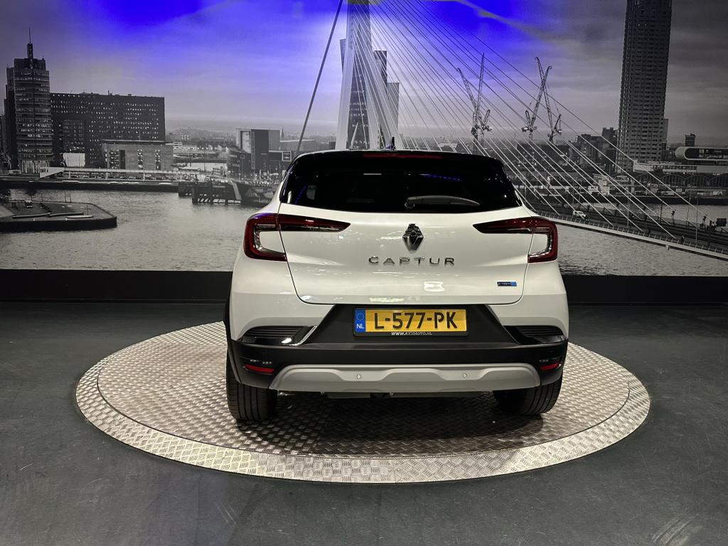 Renault Captur 1.6 plug-in hybrid intens *camera*trekhaak*