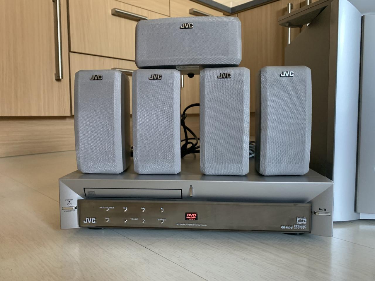 JVC Surround set