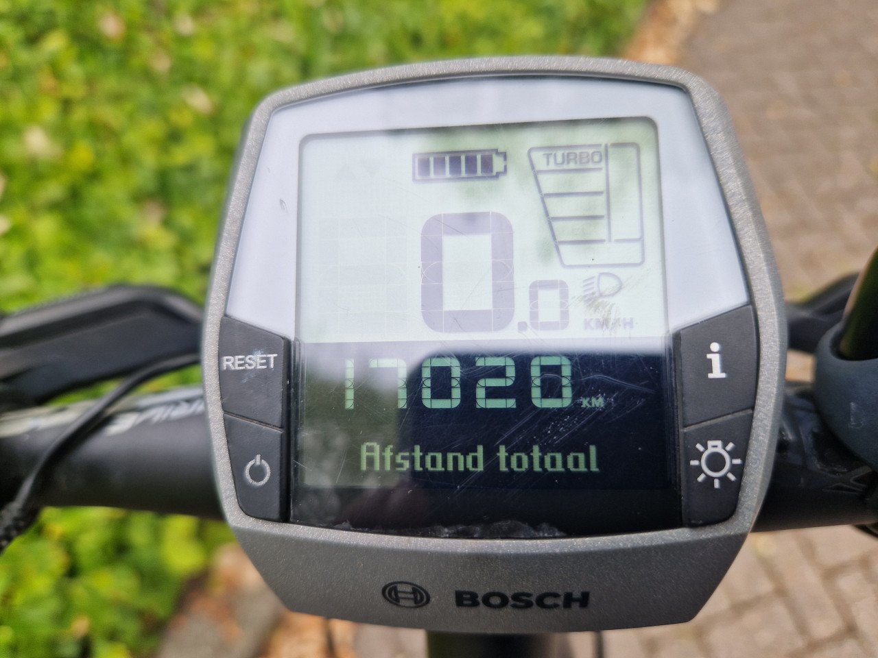 Keurig nette Gazelle elektrische heren fiets met Bosch middenmotor