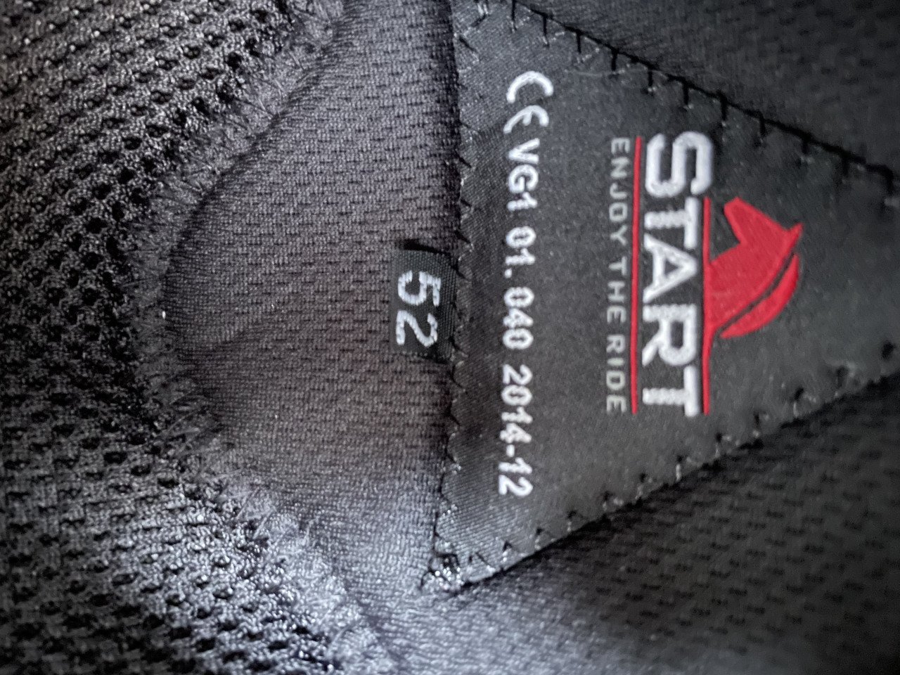 Paardrijcap maat 52