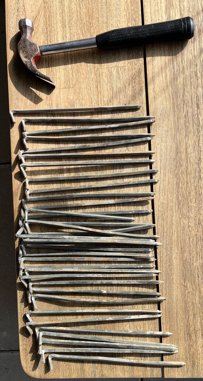 Diverse kleinmateriaal voor de kampeerder