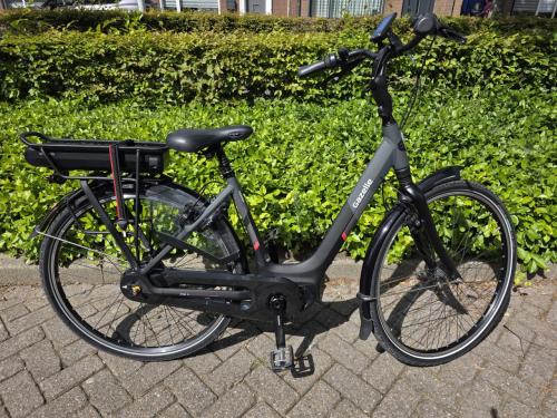 Schitterende Gazelle Orange C8 met Shimano middenmotor en 500wh accu