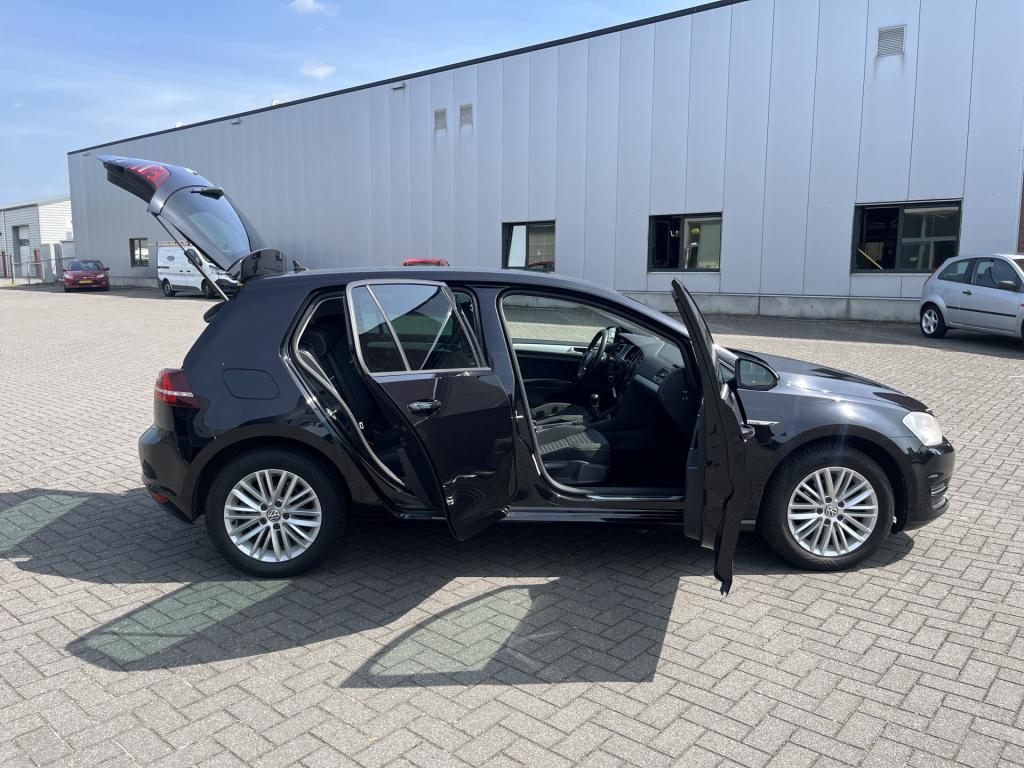Volkswagen Golf 1.2 tsi cup edition 85 dkm navi