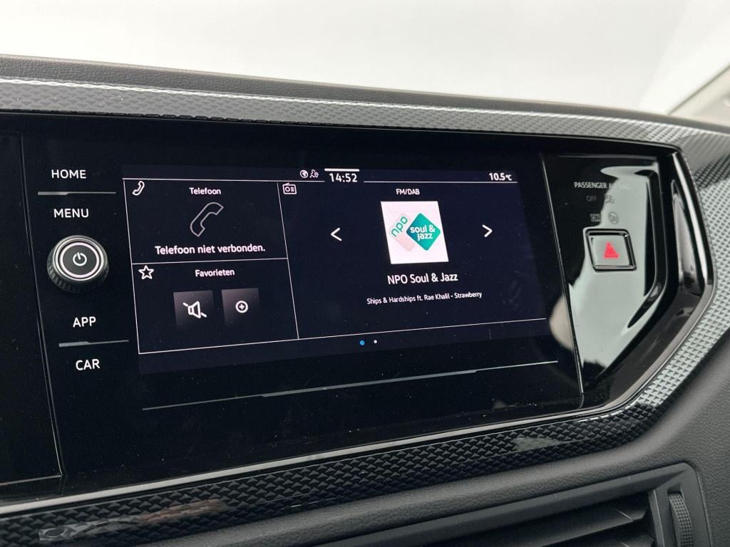 Volkswagen Polo life edition 1.0 tsi 70 kw / 95 pk hatchback 5 ver