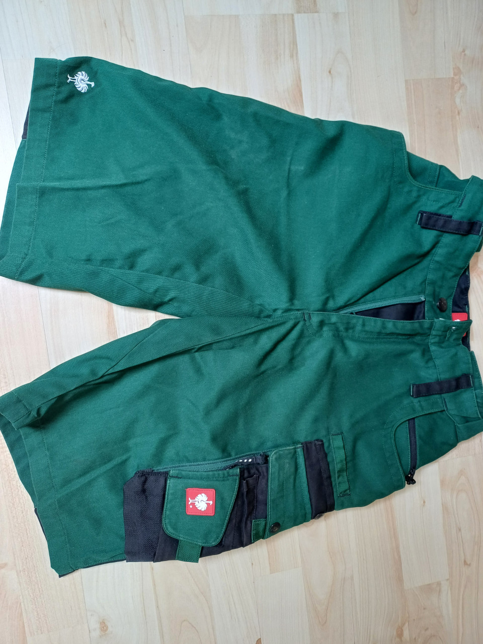 Korte werkbroek, maat 42